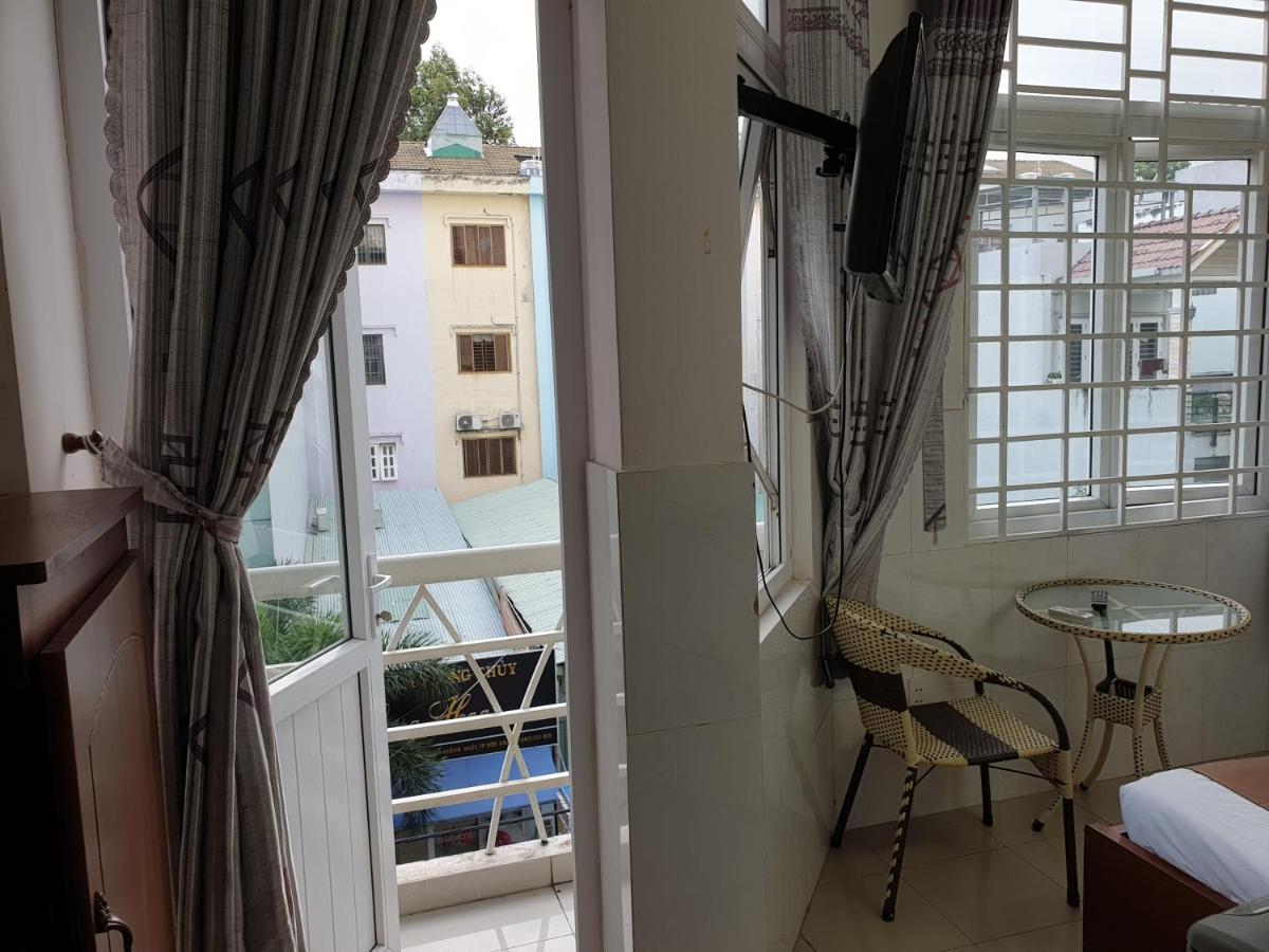 Bin Hom Motel Bien Hoa Kültér fotó